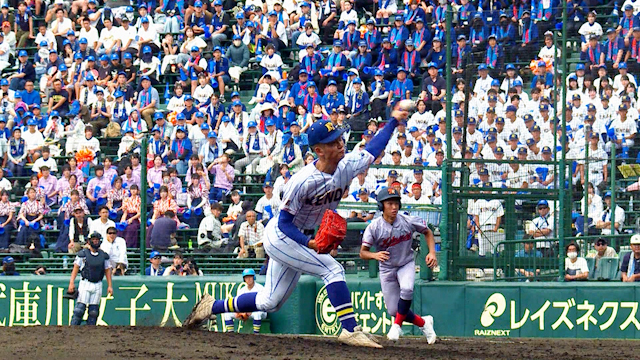 これ以上のリードは許さない！健大高崎は去年のセンバツ優勝投手佐藤がピンチで登場【健大高崎vs京都国際】