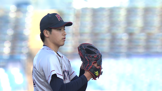 立命館大は５回無失点の遠藤に代えて有馬