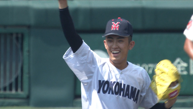 初球１５２キロ！初戦完封の２年生織田が登場　流れ手繰り寄せる横浜の投手リレー【横浜vs綾羽】