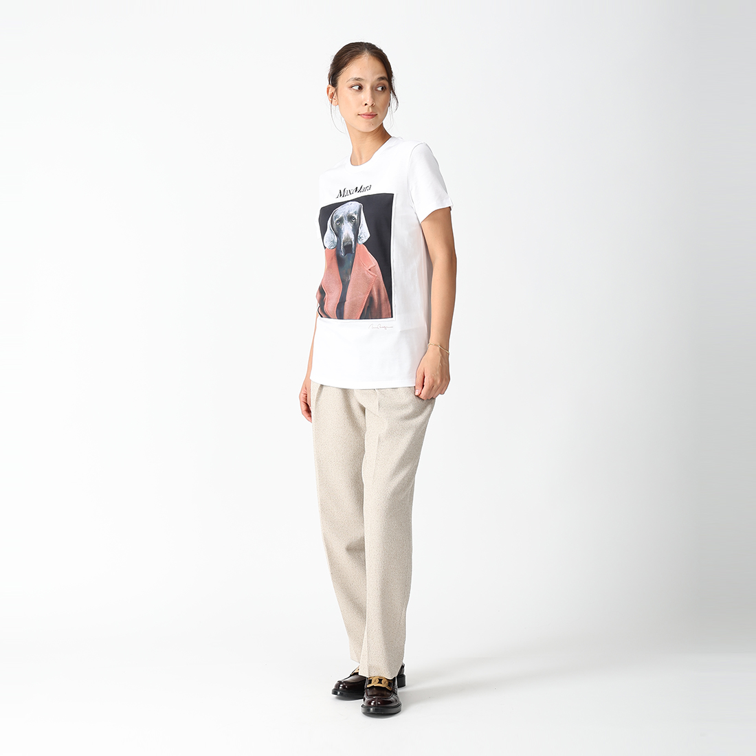 タグ付き新品。MAXMARA シャツ、白　ラッフル　定価23,100円 タグ付き新品。MAXMARA シャツ、白 ラッフル 定価23,100円 Weekend Max