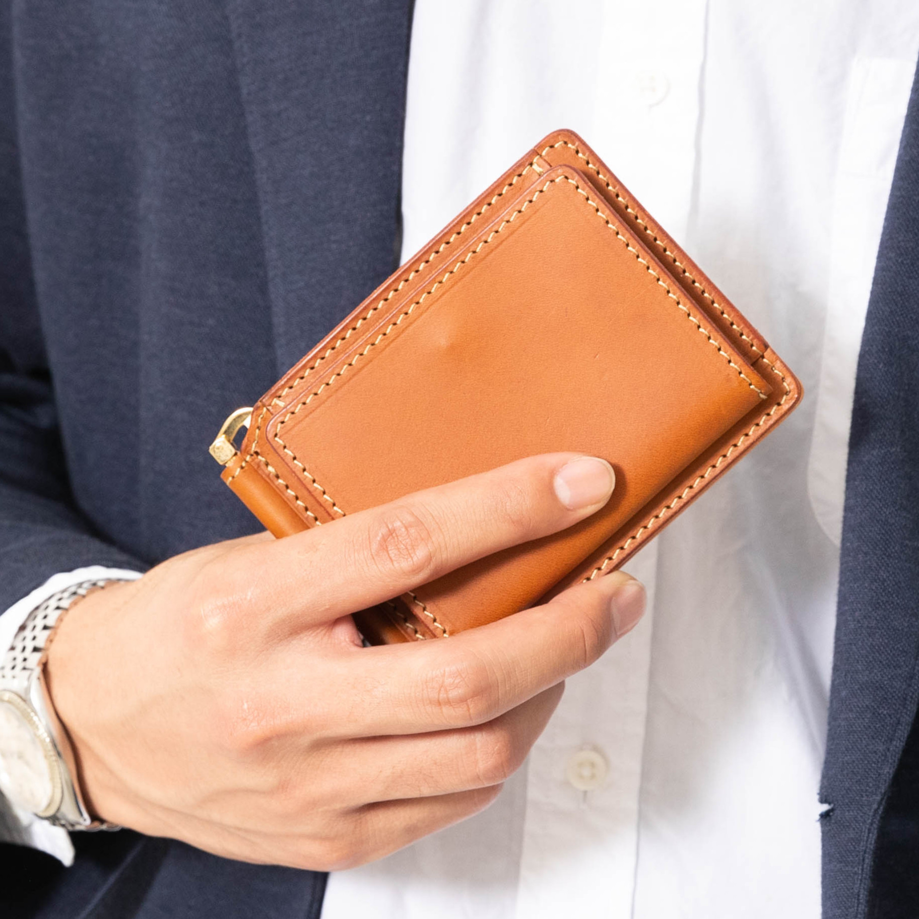 SAINT LAURENT カサンドラ YSL レザー 二つ折り マネークリップ Yves Saint Laurent マネークリップ｜財布｜ファッション