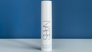 NARS 化粧下地 ナーズ ライトリフレクティング トーンアップ
