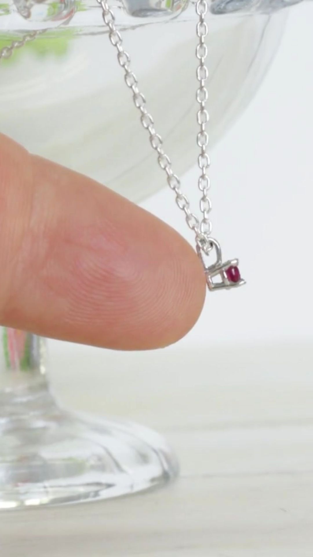 巨大 ルビー 56 天然石 ネックレス ジュエリー シルバー アクセサリー 特大 ルビー 68 天然石 ネックレス ジュエリー シルバー