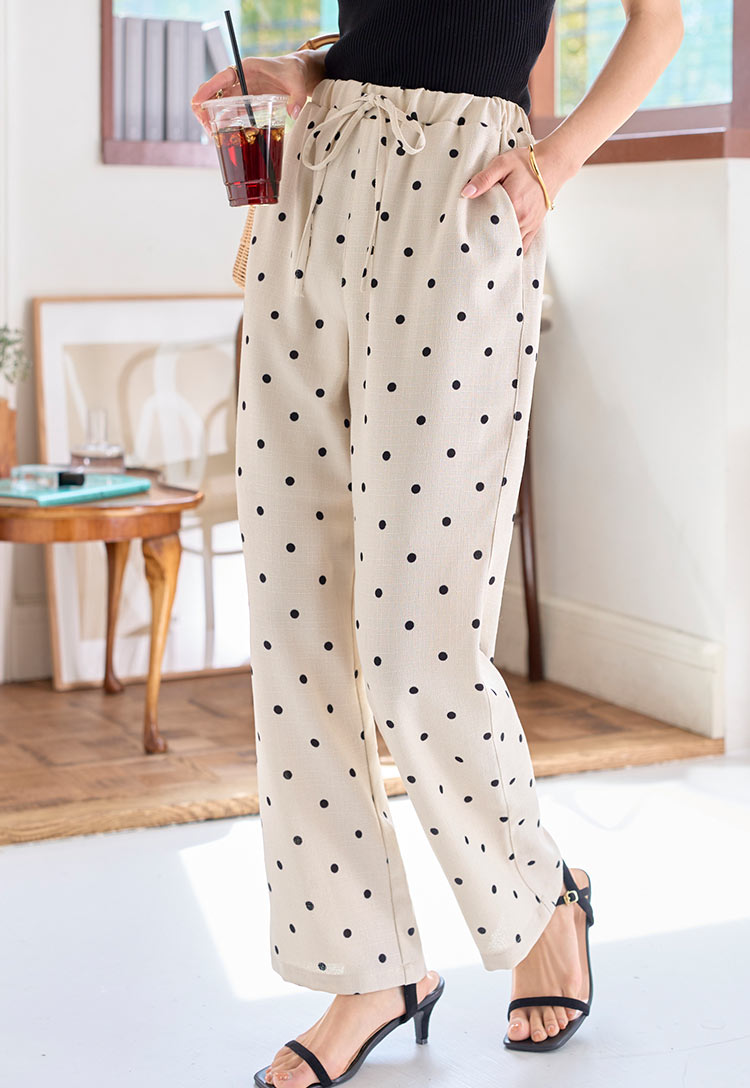 pleats please パンツ　グレー 重ね着派にはたまらない！裾レース ペチパンツ / ブラック p022a