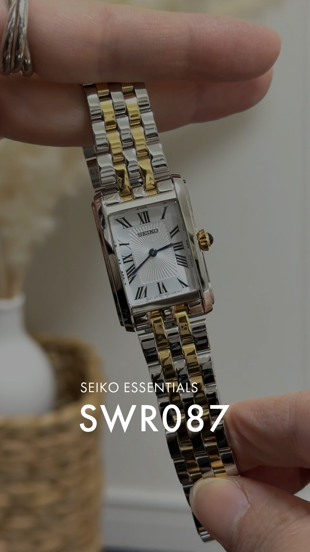 SEIKO 並行輸入品 10年保証 日本未発売 ESSENTIALS LADYS