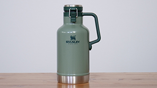 Stanley - 【USED】スタンレー クラシック真空グロウラー1.9L グリーン クラシック真空グロウラー 1.9L #グリーン ｜ スタンレー 入荷