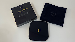 ♥nori様　clé de peau プードルコンパクトエセンシエルn clé de peau BEAUTÉ（clé de peau BEAUTÉ） プードルコンパクト