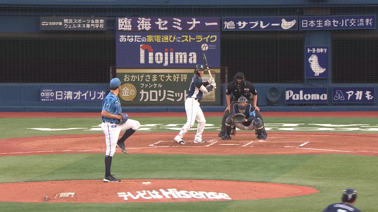 2回表、トレバー・バウアー投手がチェンジアップで空振り三振を奪う！