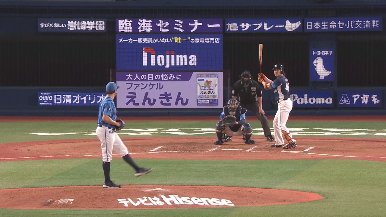 8回表、トレバー・バウアー投手がスライダーで二者連続三振に仕留める！