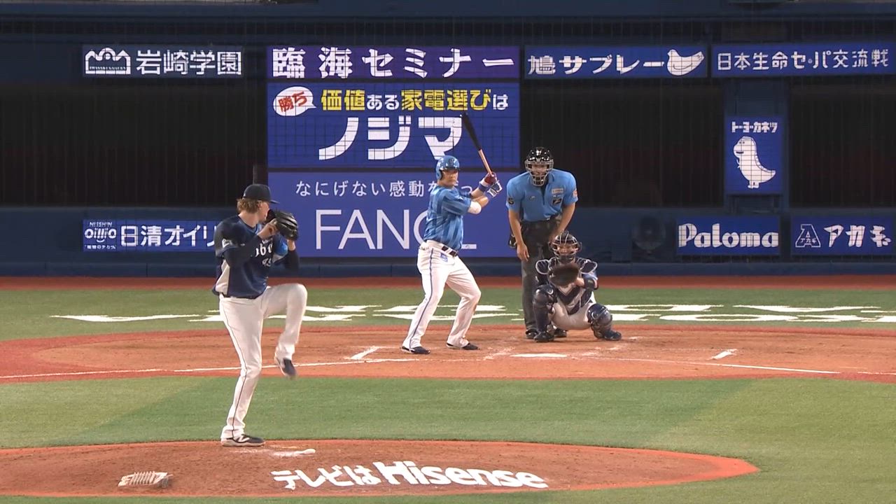 7回裏、筒香選手がライトスタンドへ第4号ホームランを放つ！