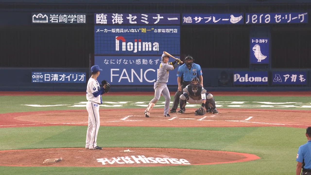 7回表、宮城選手が低めのフォークで空振り三振に斬って取る！