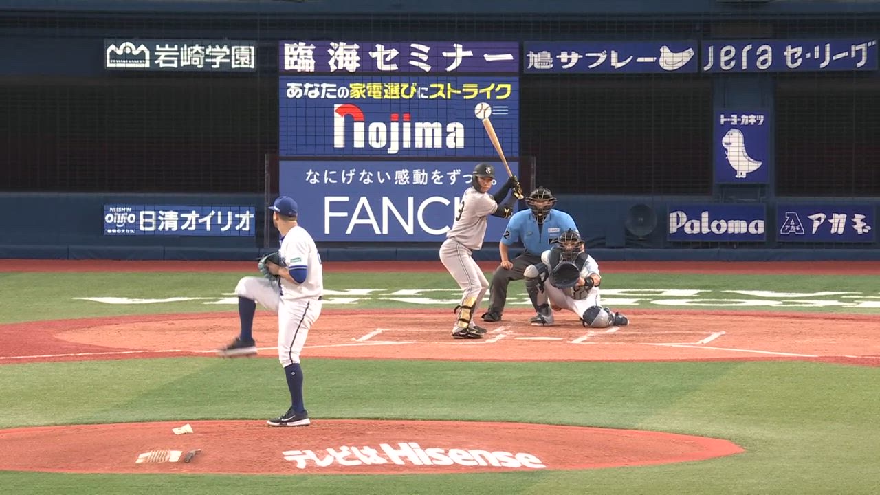 3回表、アンソニー・ケイ選手が154キロのストレートで空振り三振を奪う！