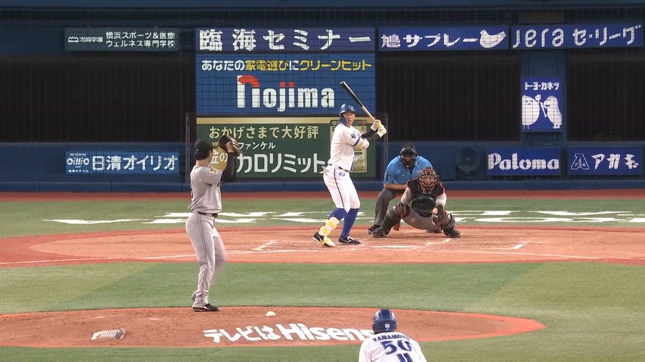 2回裏、京田選手が放ったショートゴロの間にランナーが生還！
