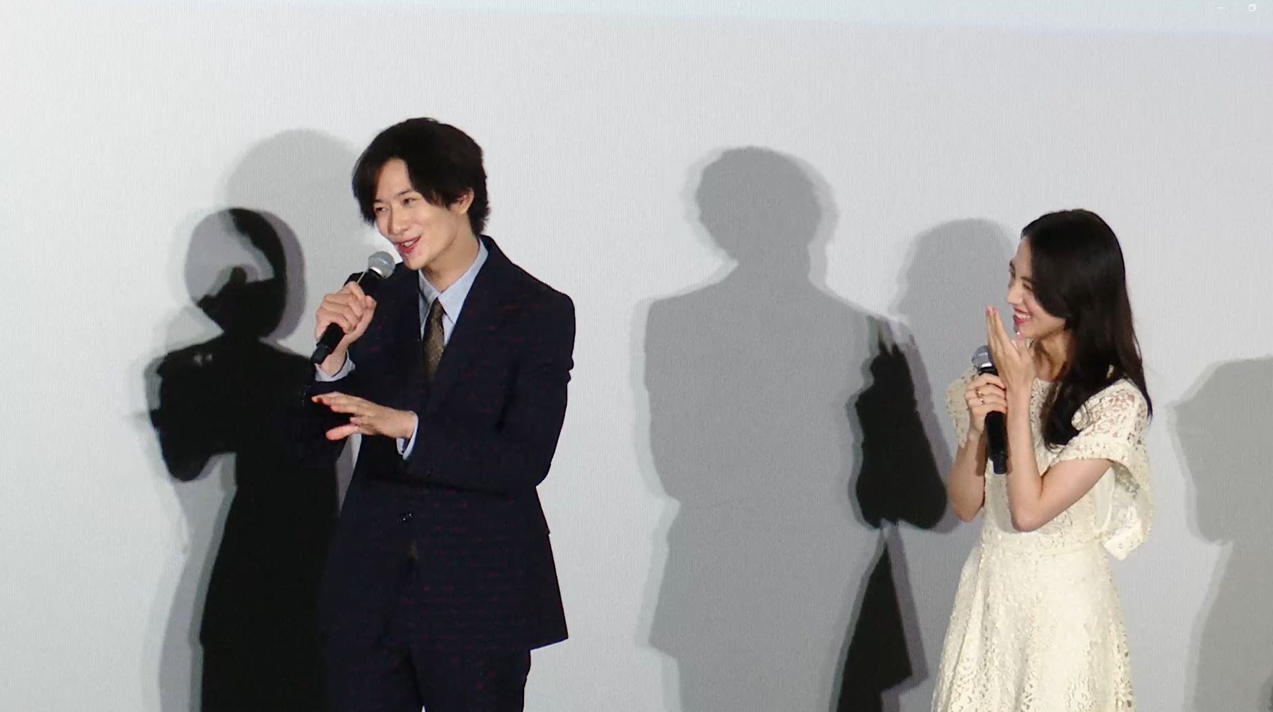清原果耶、岡田将生の天然回答に思わず爆笑！？甘酸っぱいラブストーリーでダブル主演 - オリコン | Yahoo! JAPAN