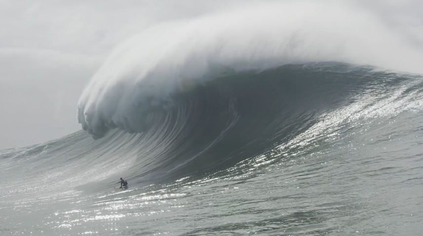 動画 サーフィン ポルトガルの巨大波 ジャスティン デュポン スポーツナビ The Surf News