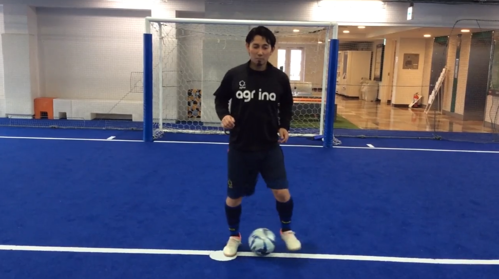 【サッカー練習メニュー】ボールを運ぶ／ドリブル／ボールフィーリング