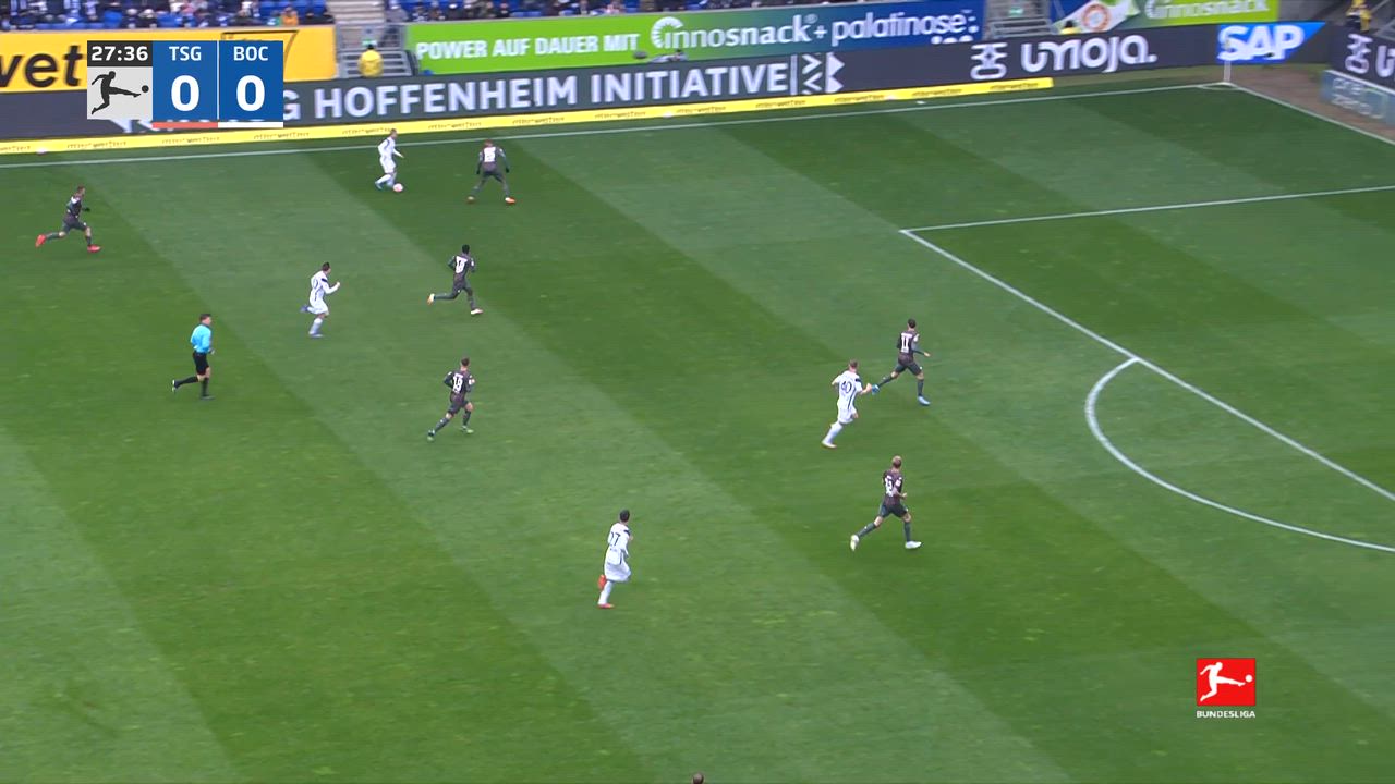 31歳の誕生日を迎えた日本代表FW浅野拓磨のブンデスリーガベストゴール集